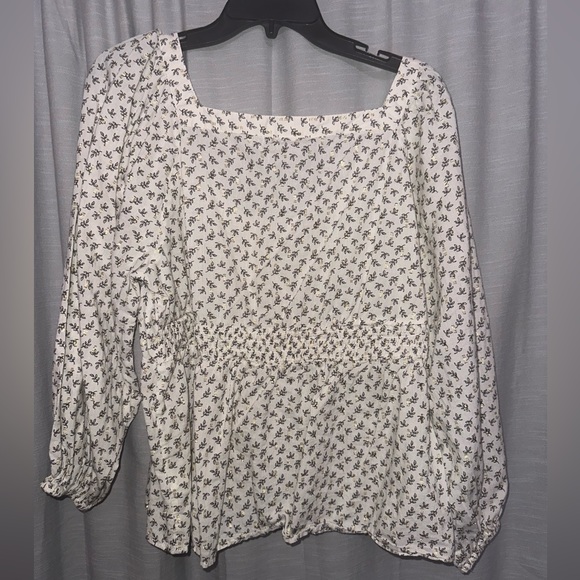 Old Navy blouse XL - Picture 2 of 3